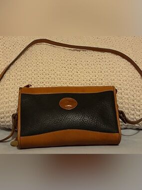 Dooney & Bourke Women’s Brown Leather bag